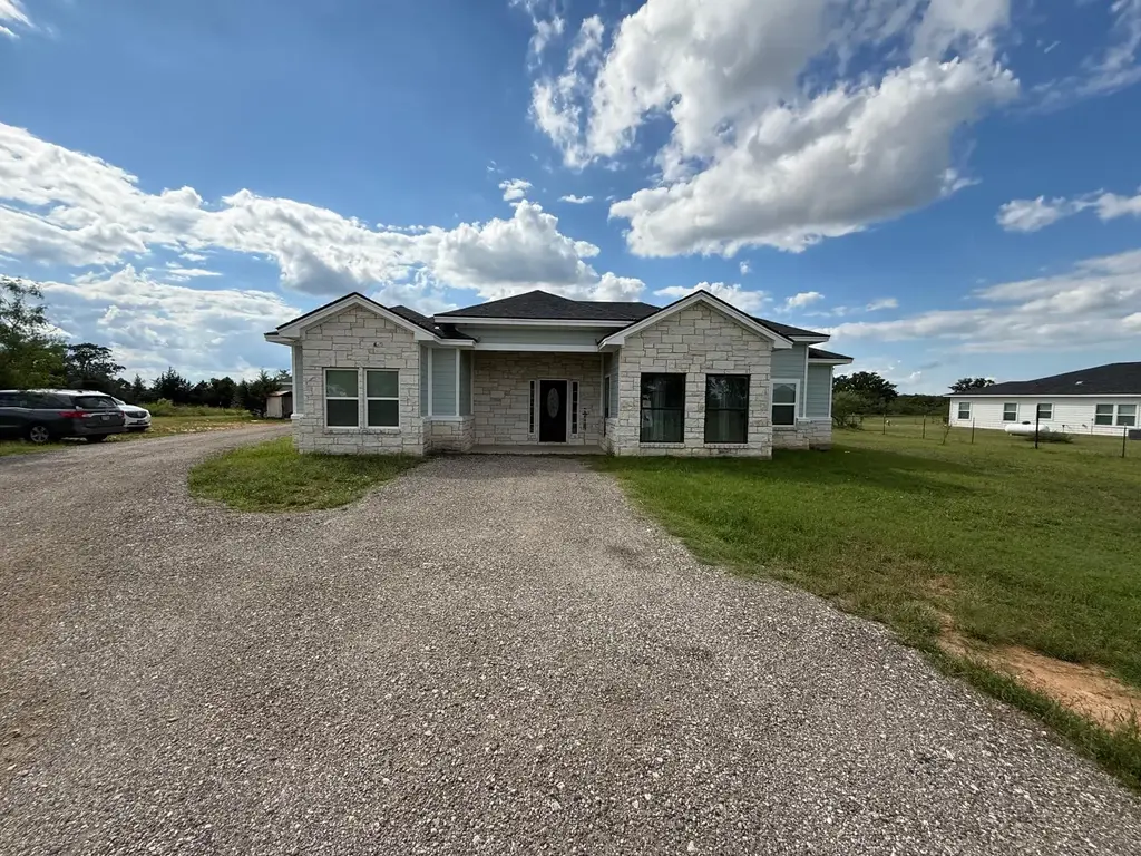 497 Brown Road, McDade