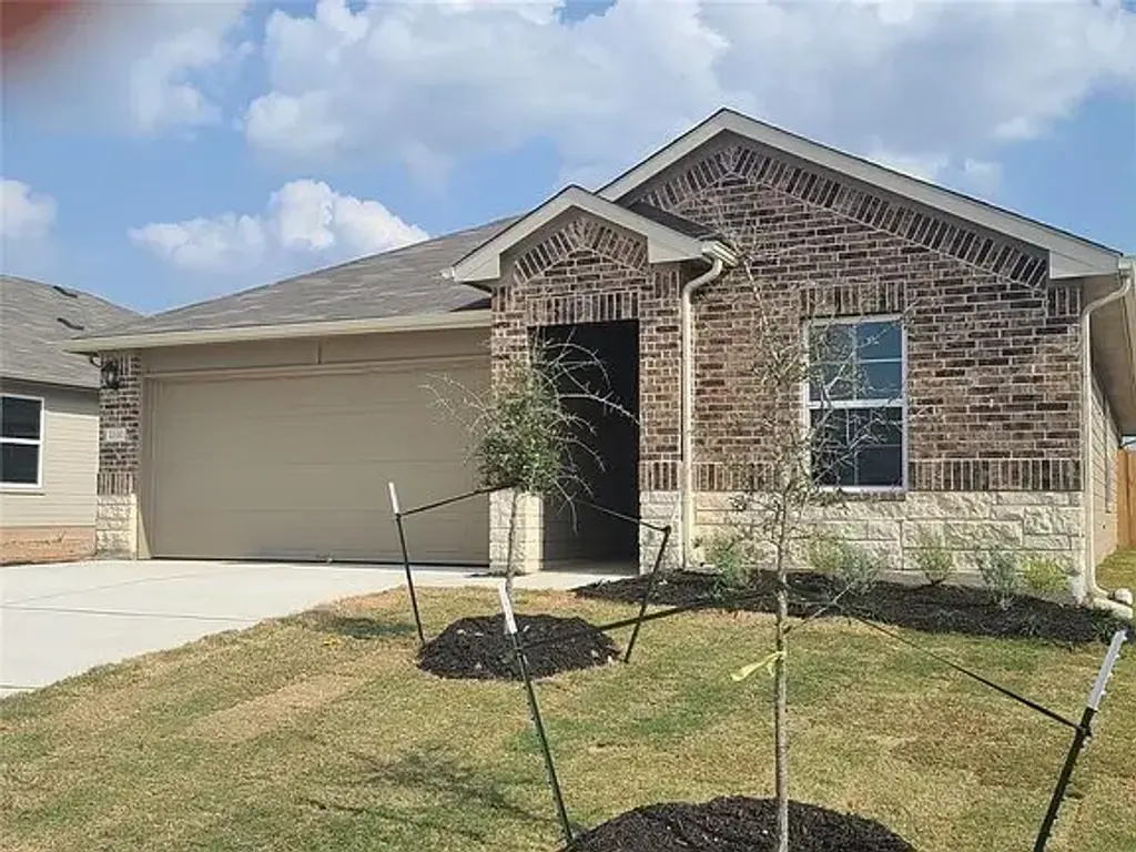 1330 Prescott Place, Lockhart