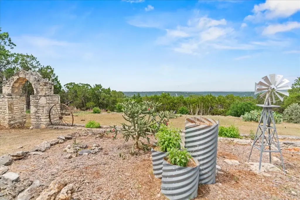 140 Summer Breeze, Wimberley