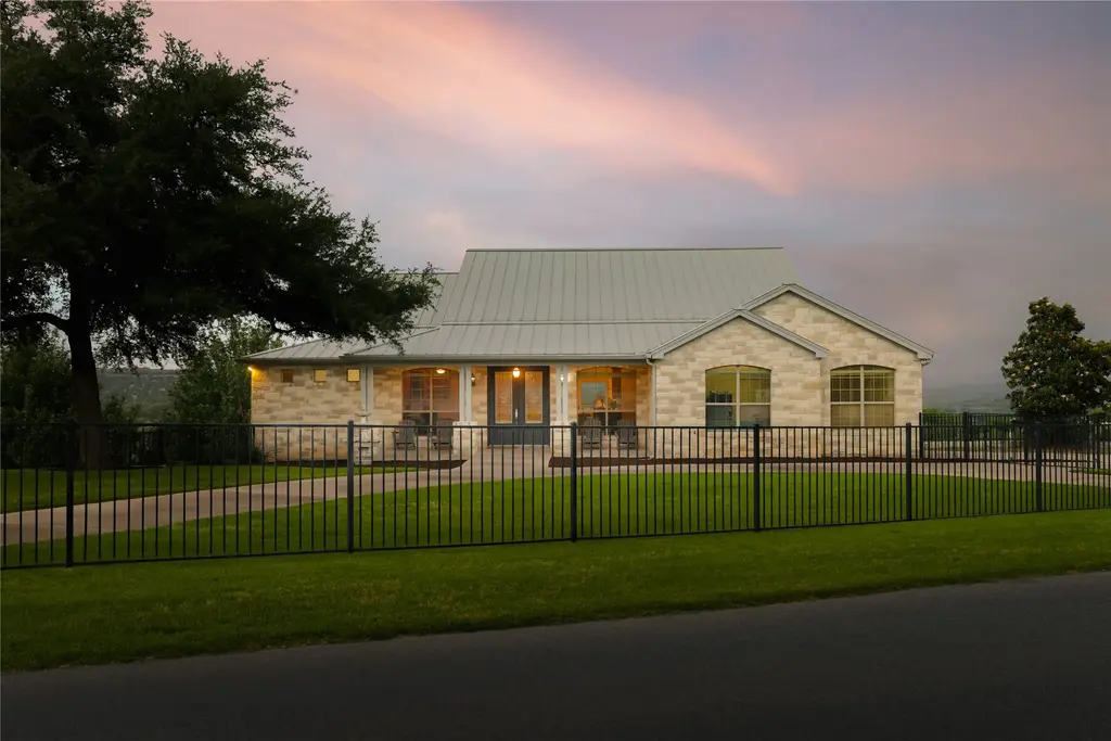 22238 Oban Drive, Spicewood