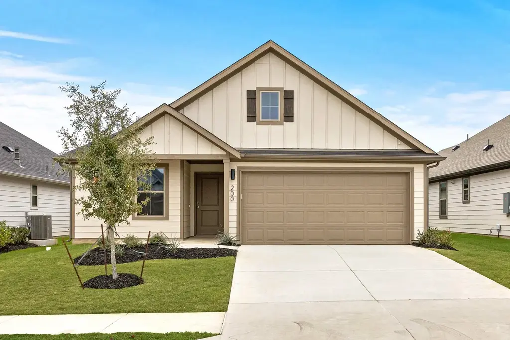 200 Hidalgo Lane, Elgin