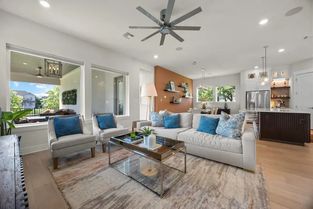 105 Monterey Oak Trail, Georgetown