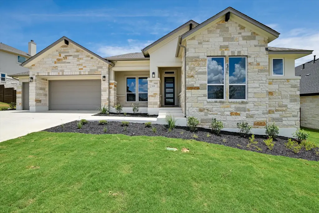 1221 Stormy Drive, Georgetown