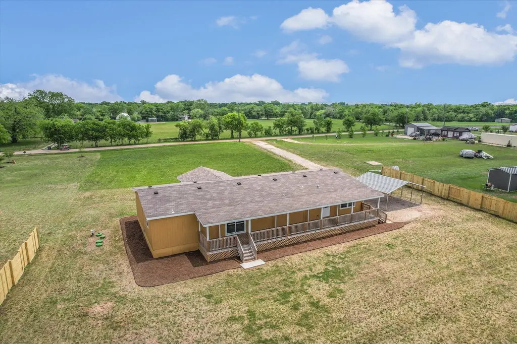 202 Lazy River Lane, Elgin