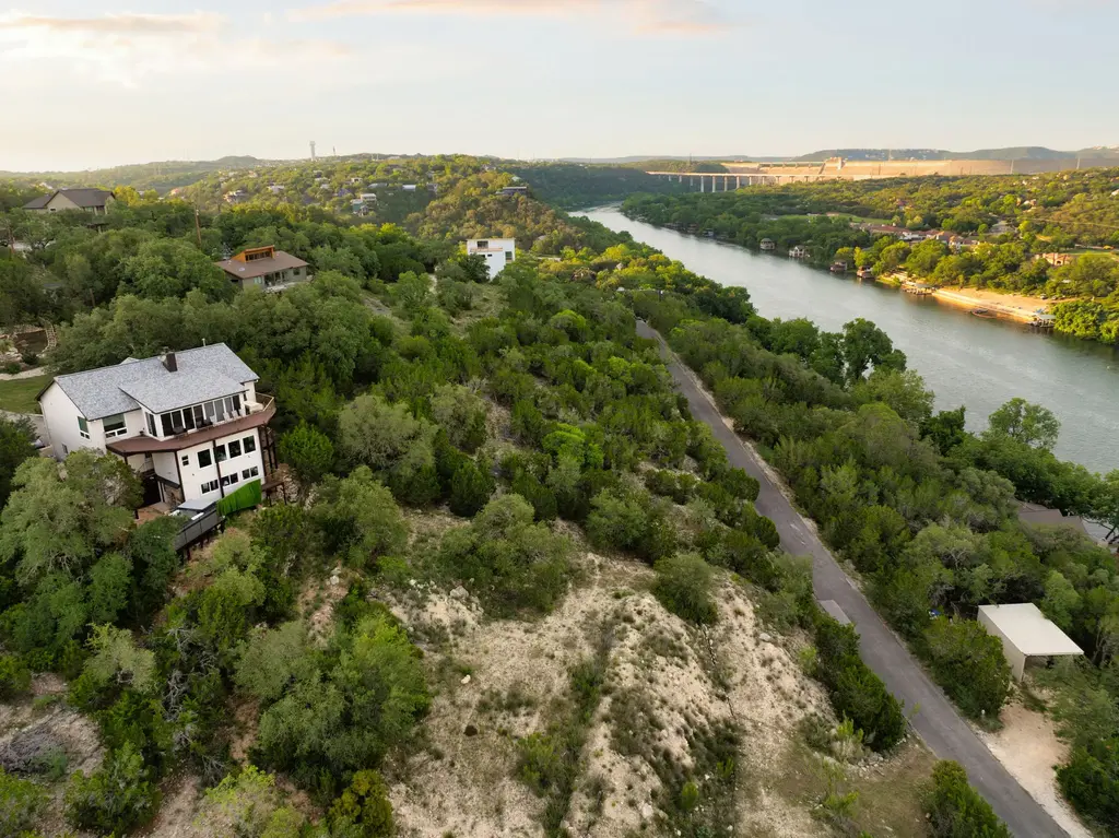 2302 Big Horn Drive, Austin