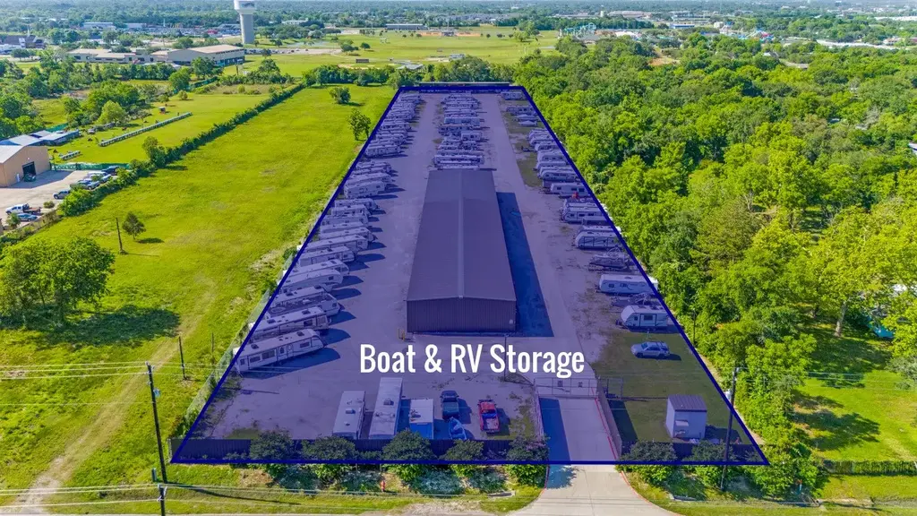 309 W Archer Road, Baytown