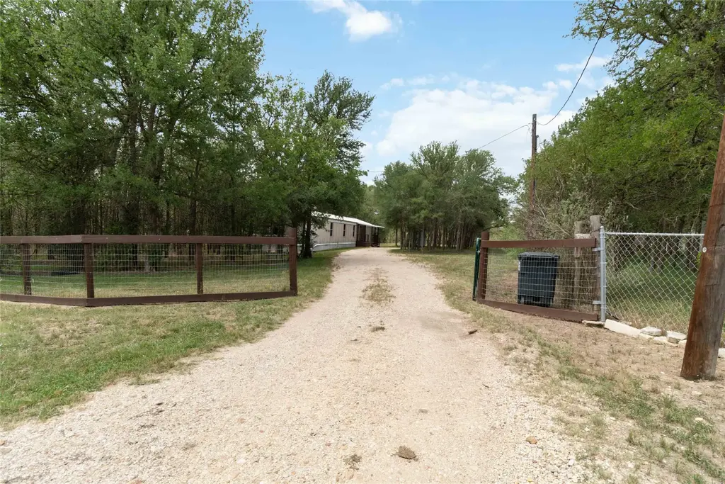 153 Cherylton Drive, Red Rock