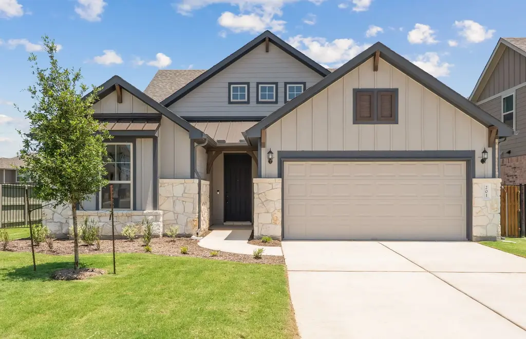 201 Bristlecone Bend, Liberty Hill