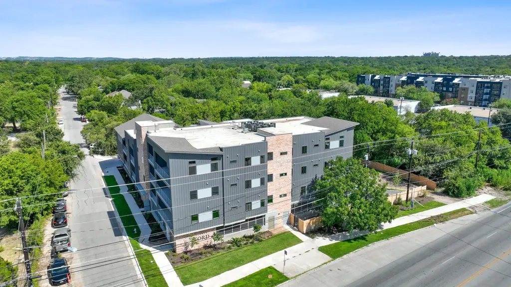 100 W Mockingbird Lane 202, Austin