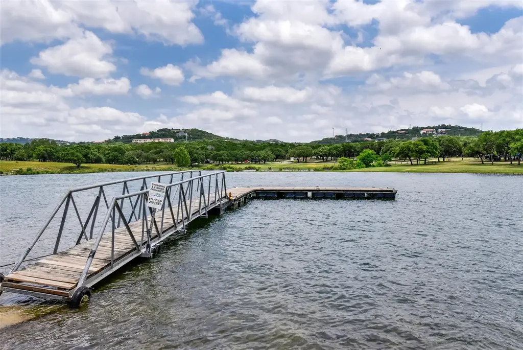 8216 Arroyo Avenue, Lago Vista