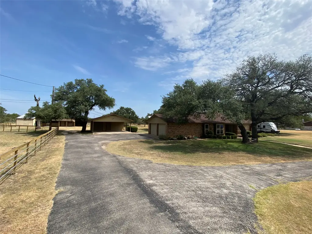 140 Oakridge Road, Georgetown