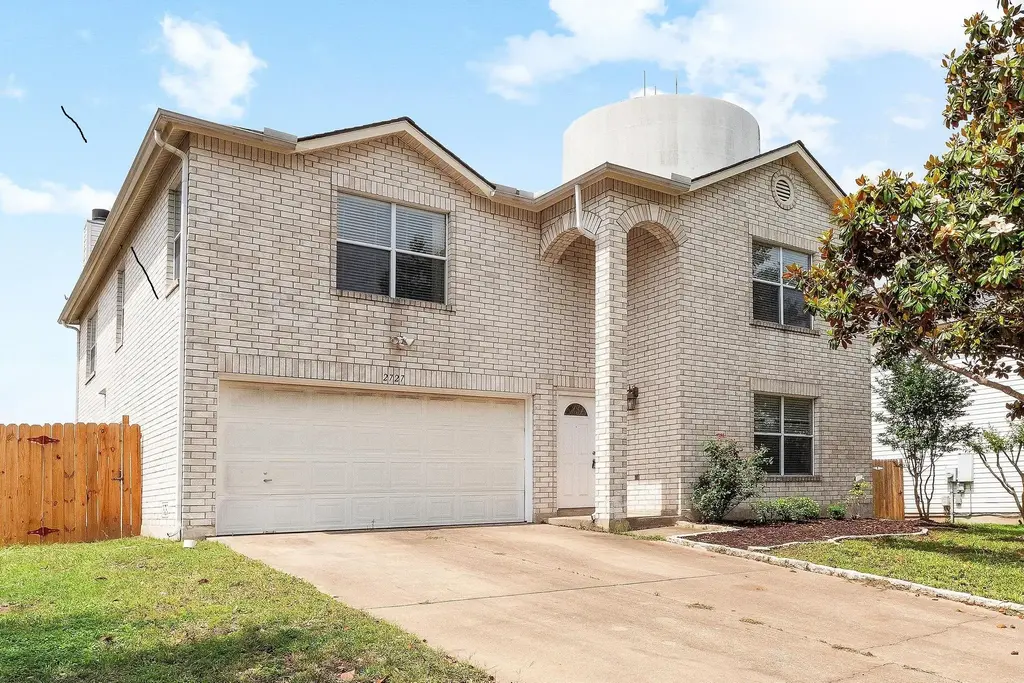 2727 High Point Drive, Round Rock