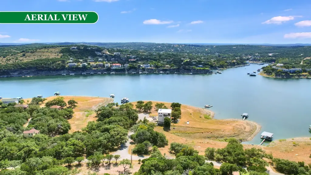 21900 Mockingbird Street, Lago Vista