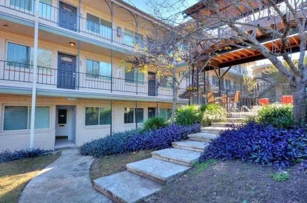 1202 Newning Avenue 311, Austin