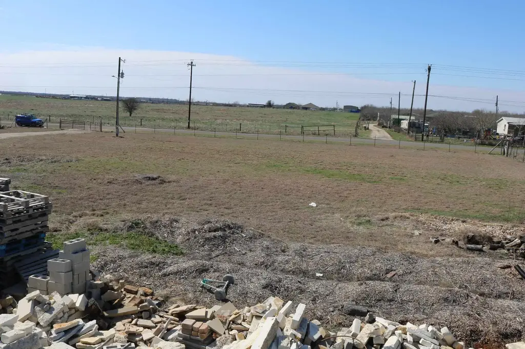 1700 Williamson Road, Lockhart