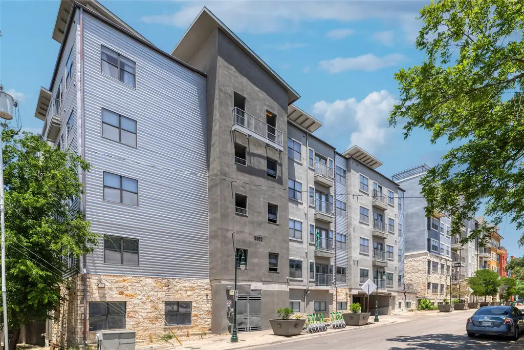 2502 Leon Street 208, Austin
