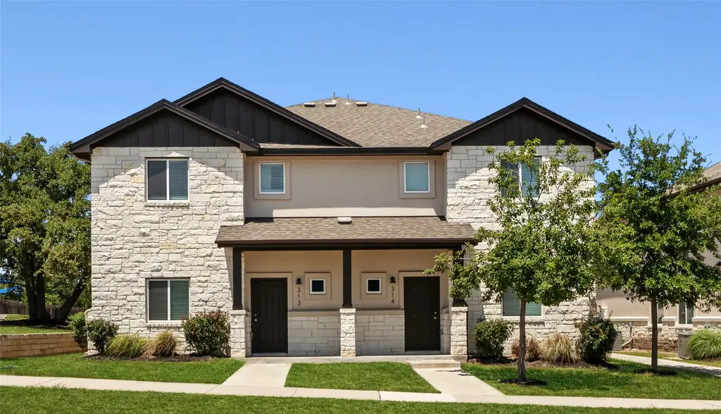 705 Apache Trail Trail 511, Leander
