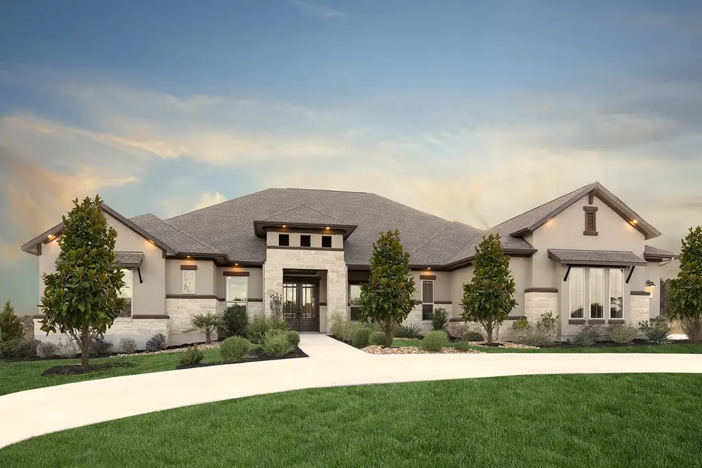 105 Council Oak Court, Spicewood