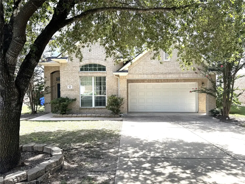 1711 Brandon Keller Court, Pflugerville