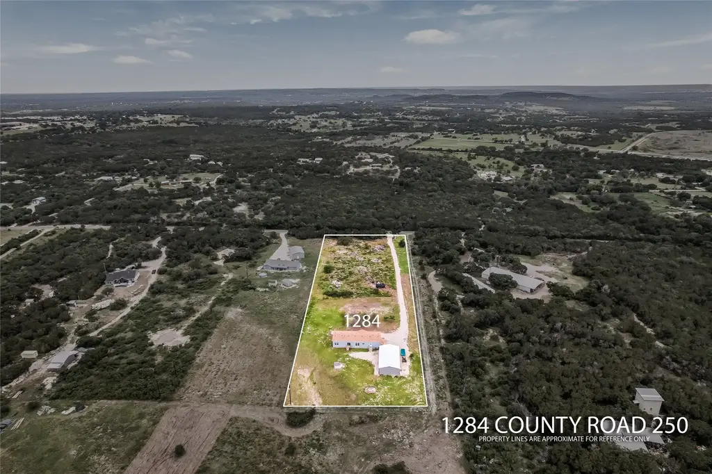 1284 County Road 250, Burnet