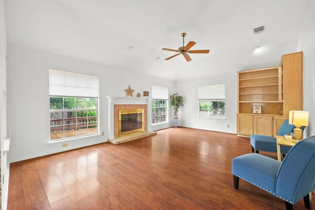 10601 Beckwood Drive, Austin