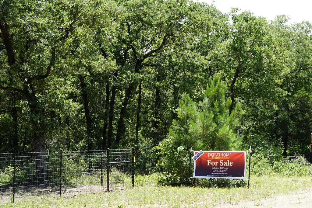 5548 Cr 322, Rockdale