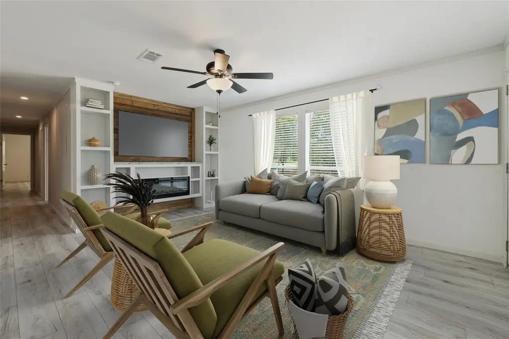 855 Roosevelt Road, Luling
