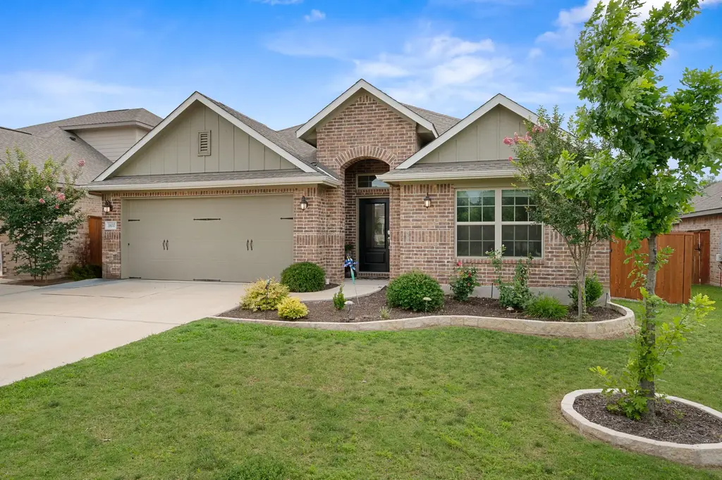 1437 Morning View Road, Georgetown