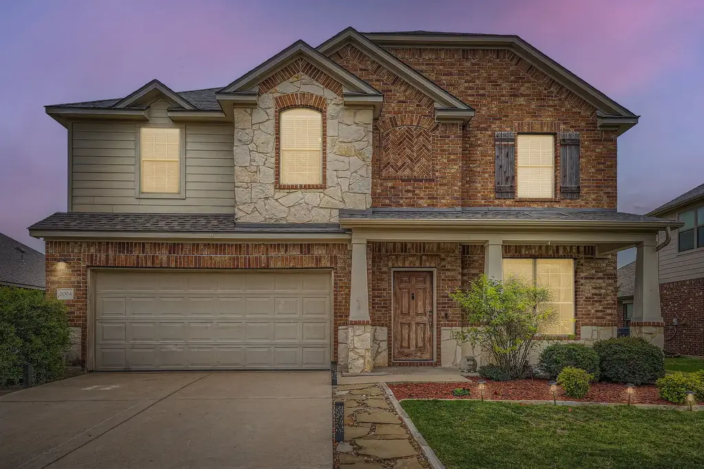 2004 S Ash Cove W, Hutto