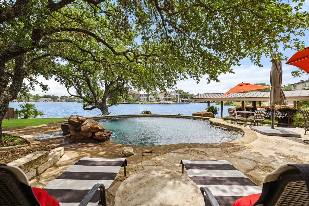 113 Wennmohs Place, Horseshoe Bay