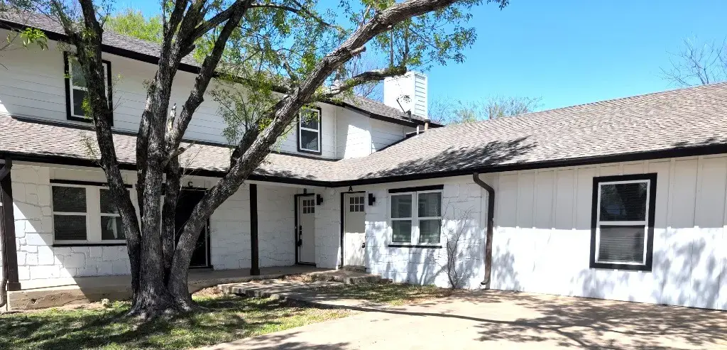 3413 Lynridge Drive B, Austin