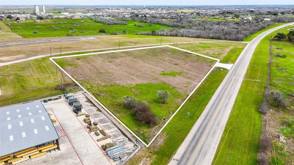 2700 Us-183, Gonzales