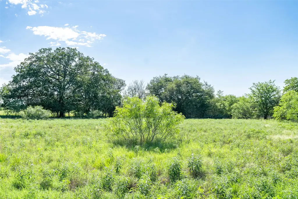 995 Carter Road, Dale