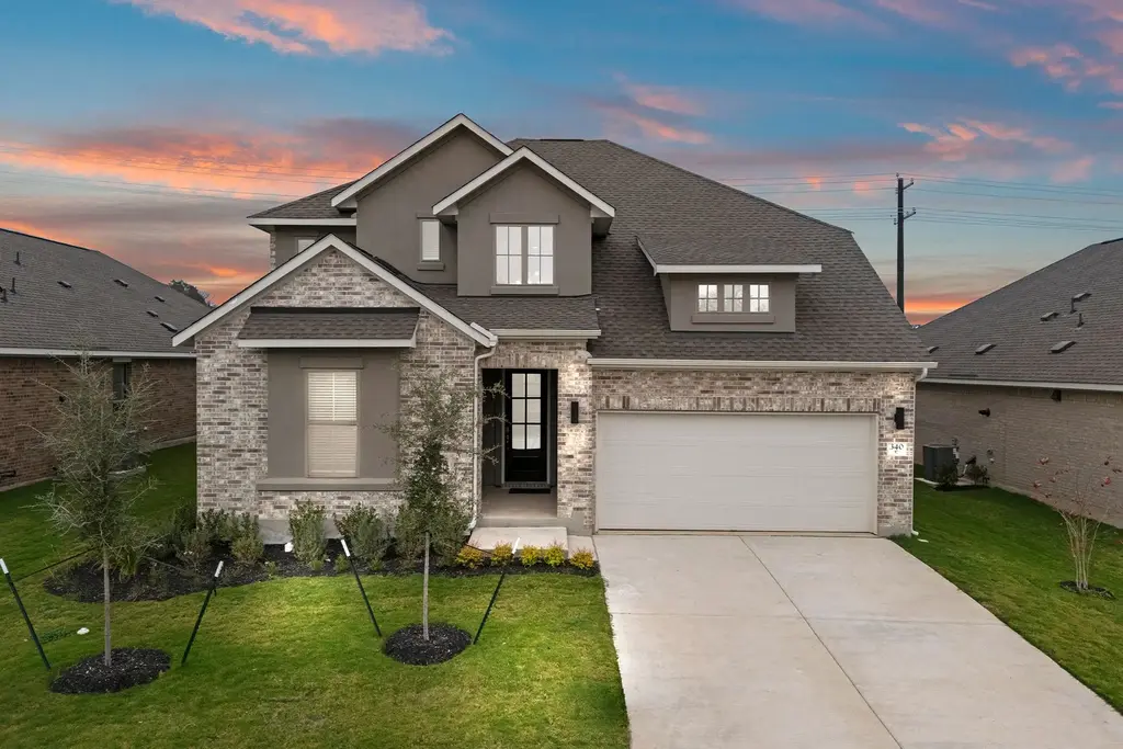 340 Ridgewell Loop, Georgetown