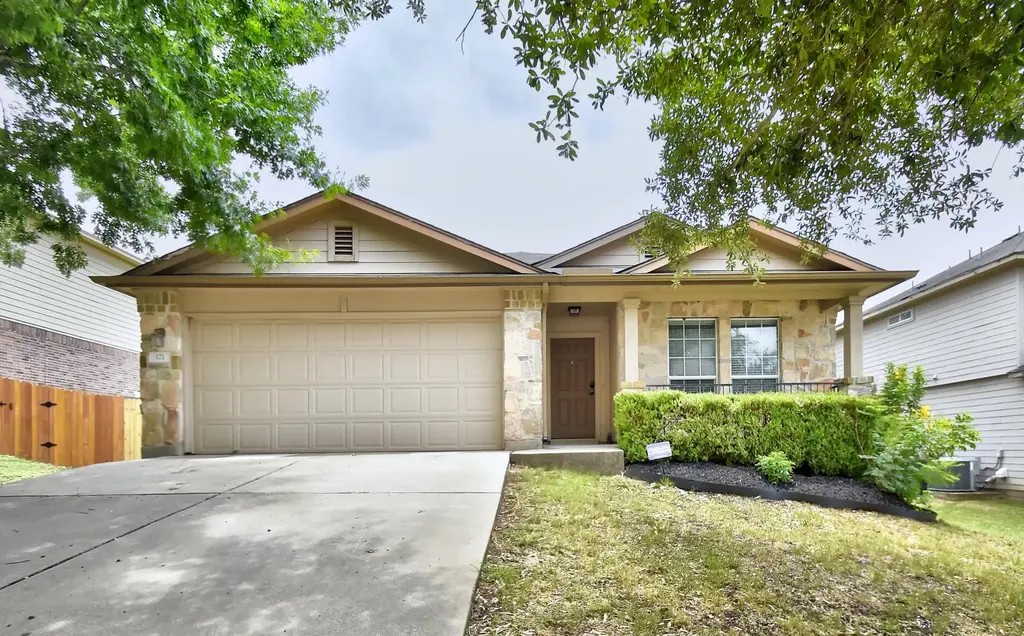 371 Bloomsbury Drive, Kyle