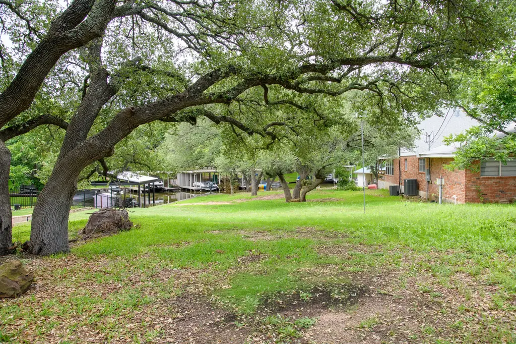 Lot 19 Cr 132a, Kingsland