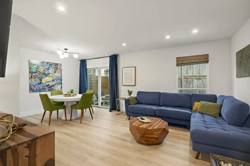 1206 Hollow Creek Drive 3, Austin