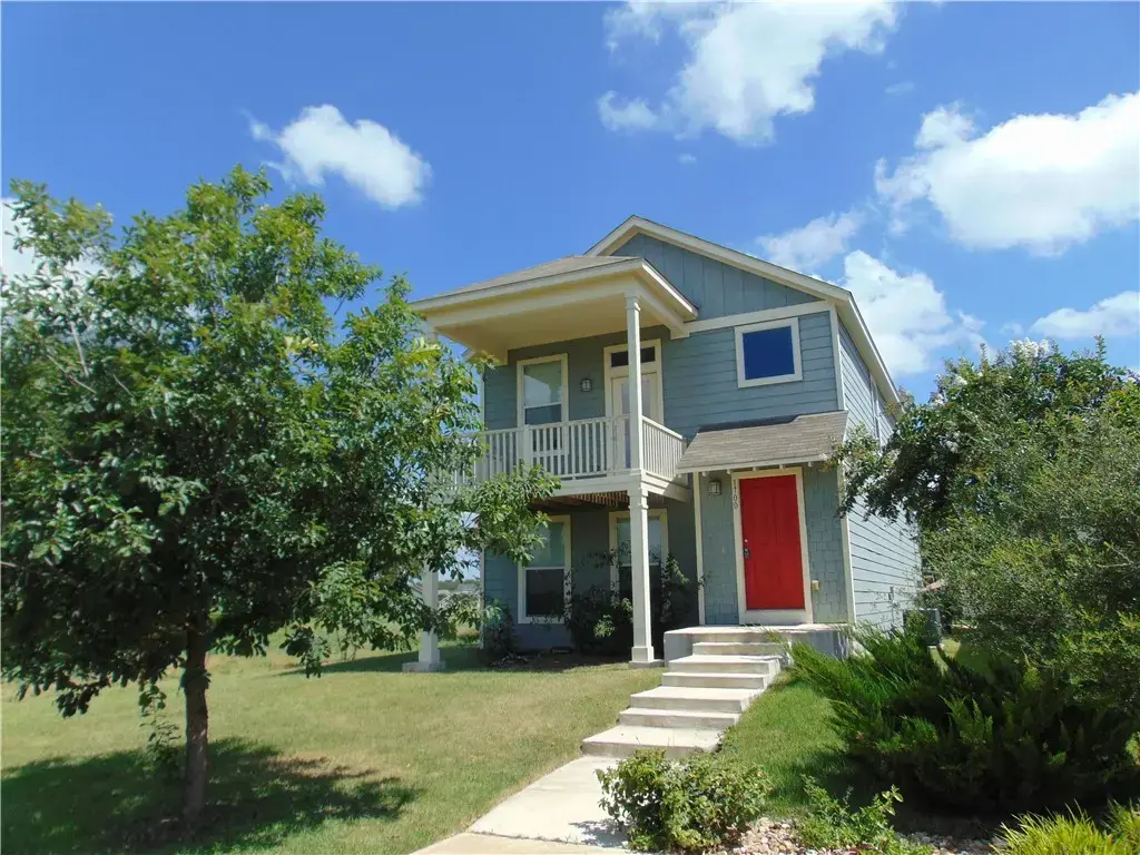 1700 Sanders, Kyle