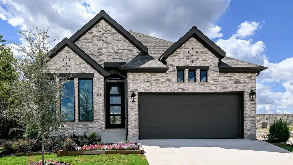175 High Rock Pass, Kyle