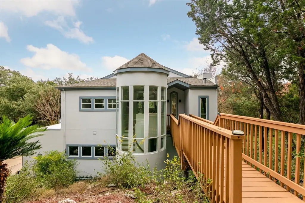 210 Finn Street, Lakeway