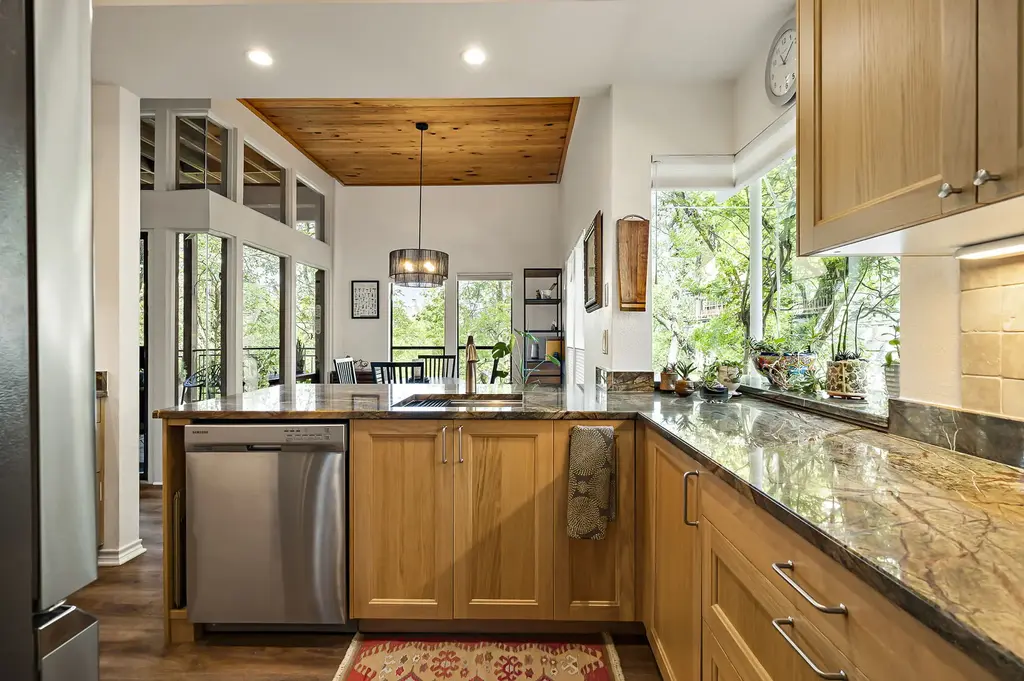 8200 Neely Drive 119, Austin