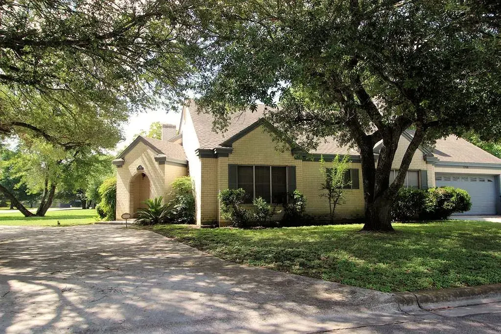 1298 Walter Ellison Drive, Lockhart