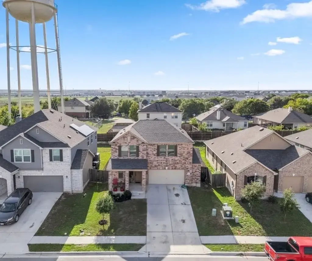 239 Crimson Lane, Kyle