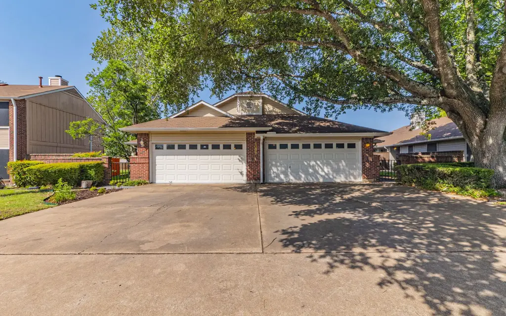 1007 Markham Lane A, Austin