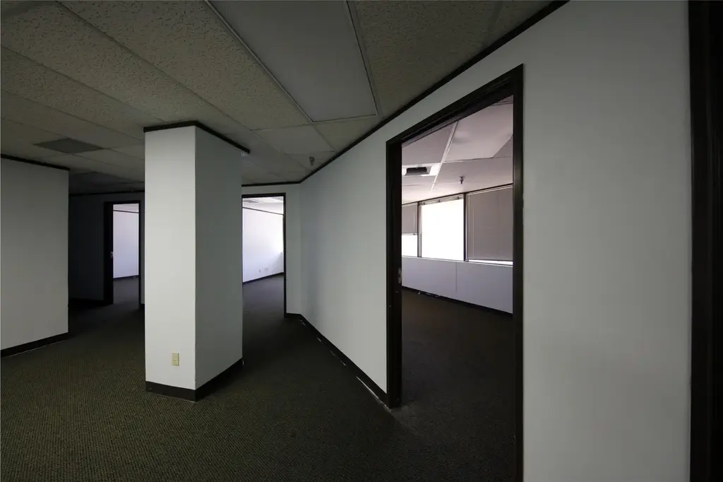 9800 N Lamar Boulevard 240, Austin