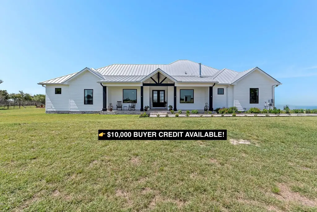 5925 County Road 236 Road, Liberty Hill
