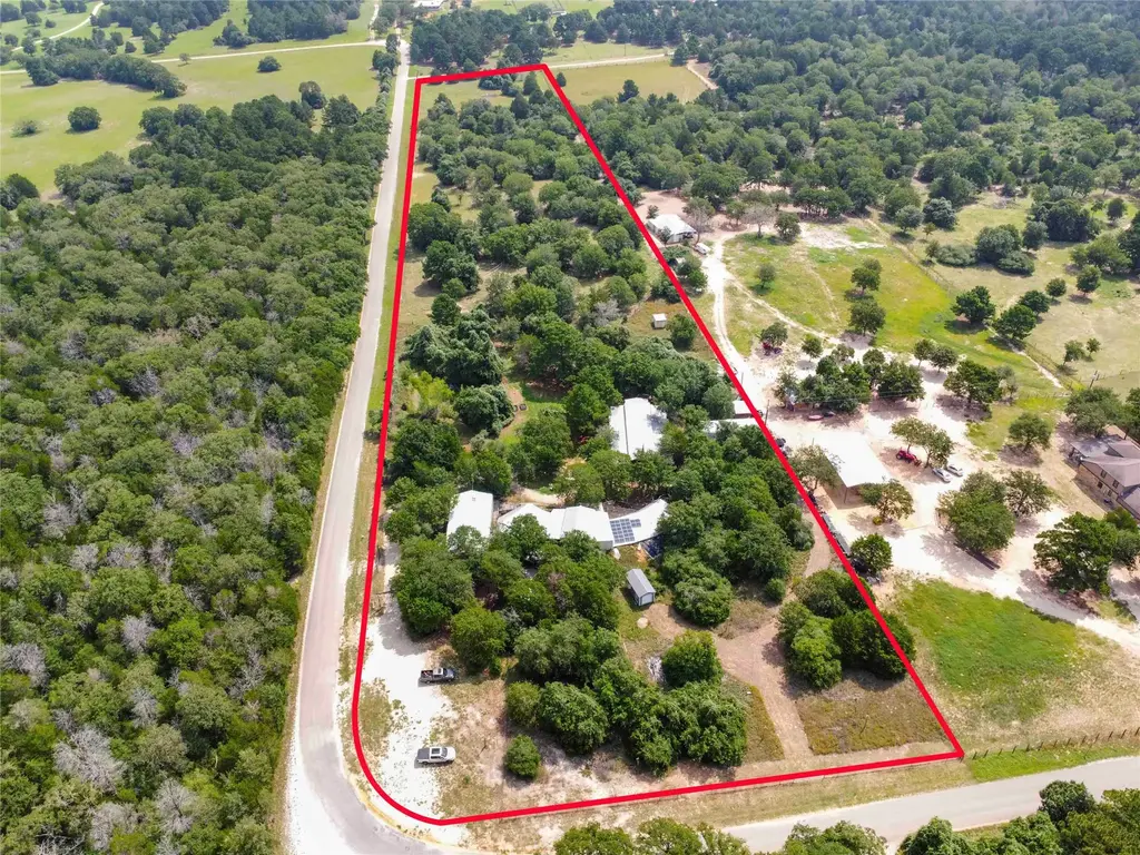 208 Old Potato Road, Paige