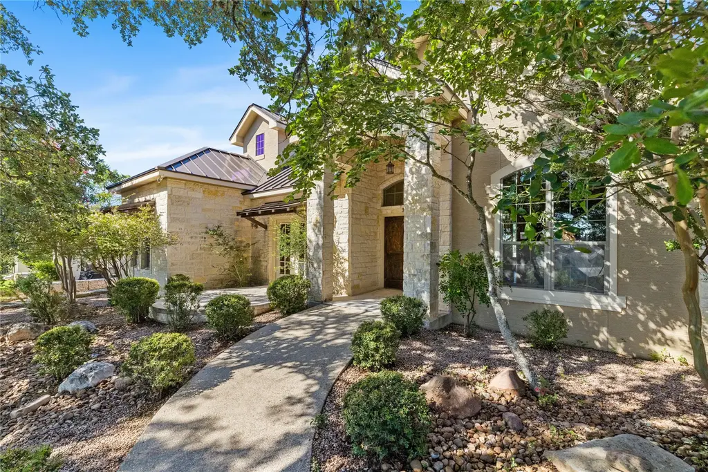 3907 Kite Drive, Kerrville