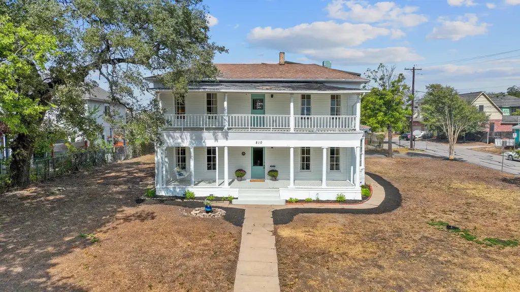 810 E 13th Street, Austin