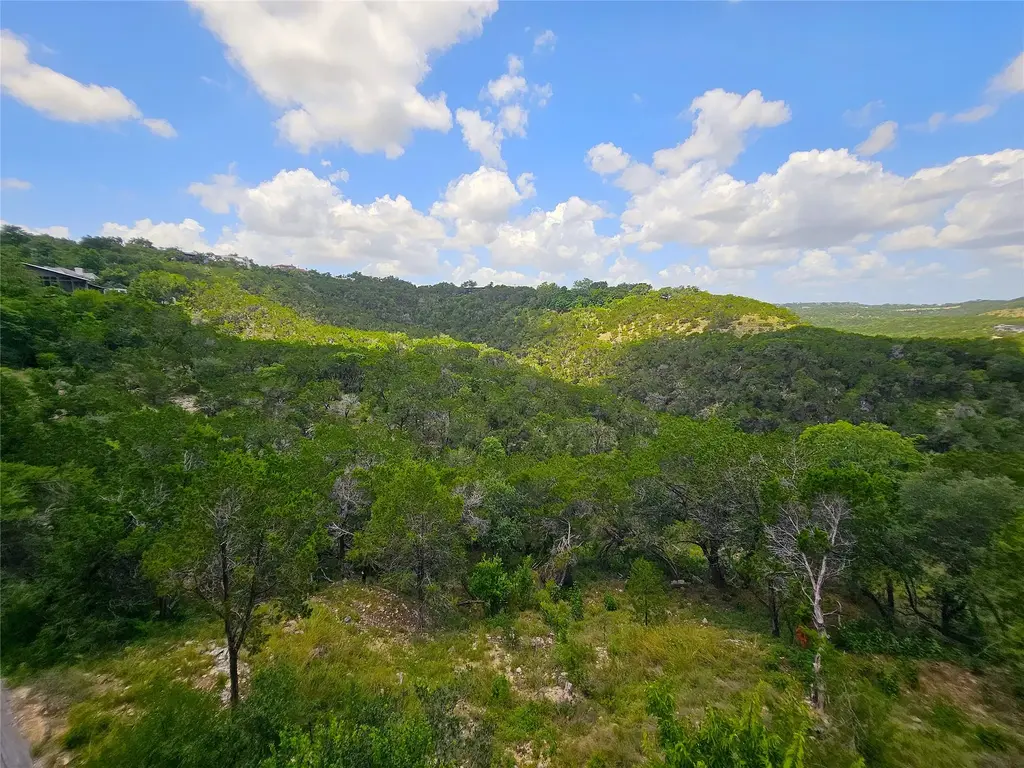 918 Terrace Mountain Drive, West Lake Hills